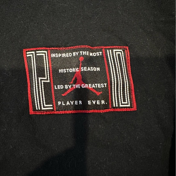 Men’s Jordan T-Shirt - Picture 2 of 3